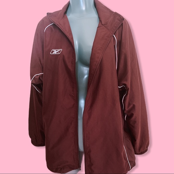 ๐SOLD ON DEPOP ๐ Burgundy Reebok Windbreaker - Picture 1 of 8